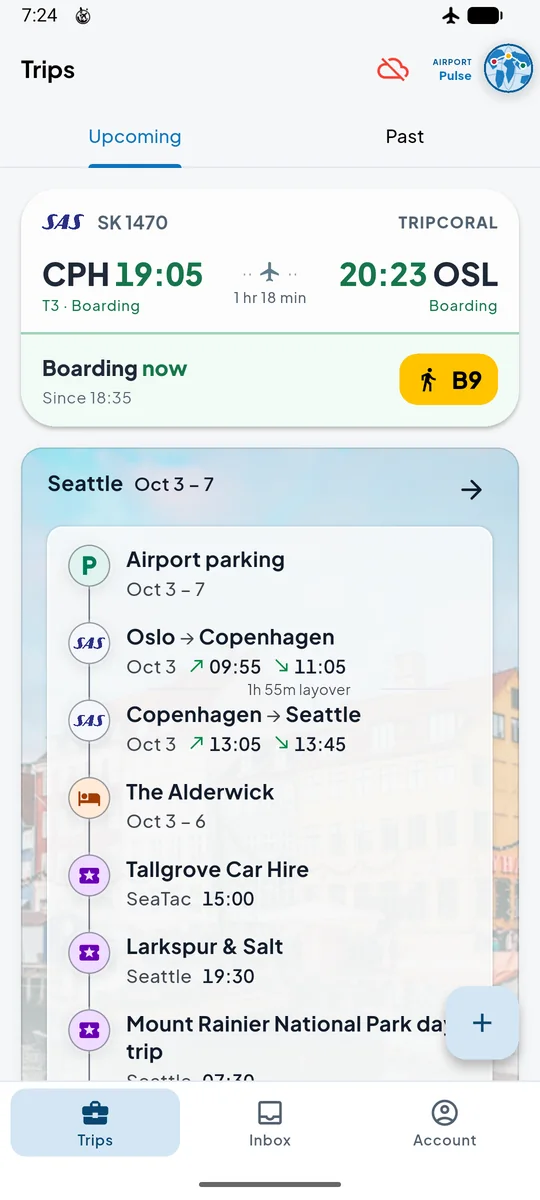 TripCoral on Android in airplane mode: the airplane icon in the status bar and the red offline cloud in the app bar, with the SK1470 card and the whole Seattle trip still open